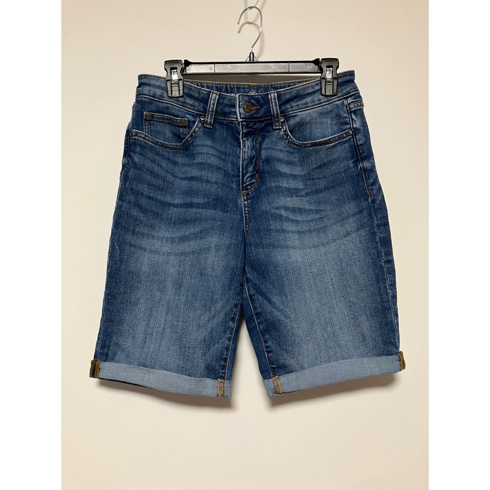 St. John's Bay Womens Bermuda Shorts Size 6 Blue Denim Cuffed Stretch